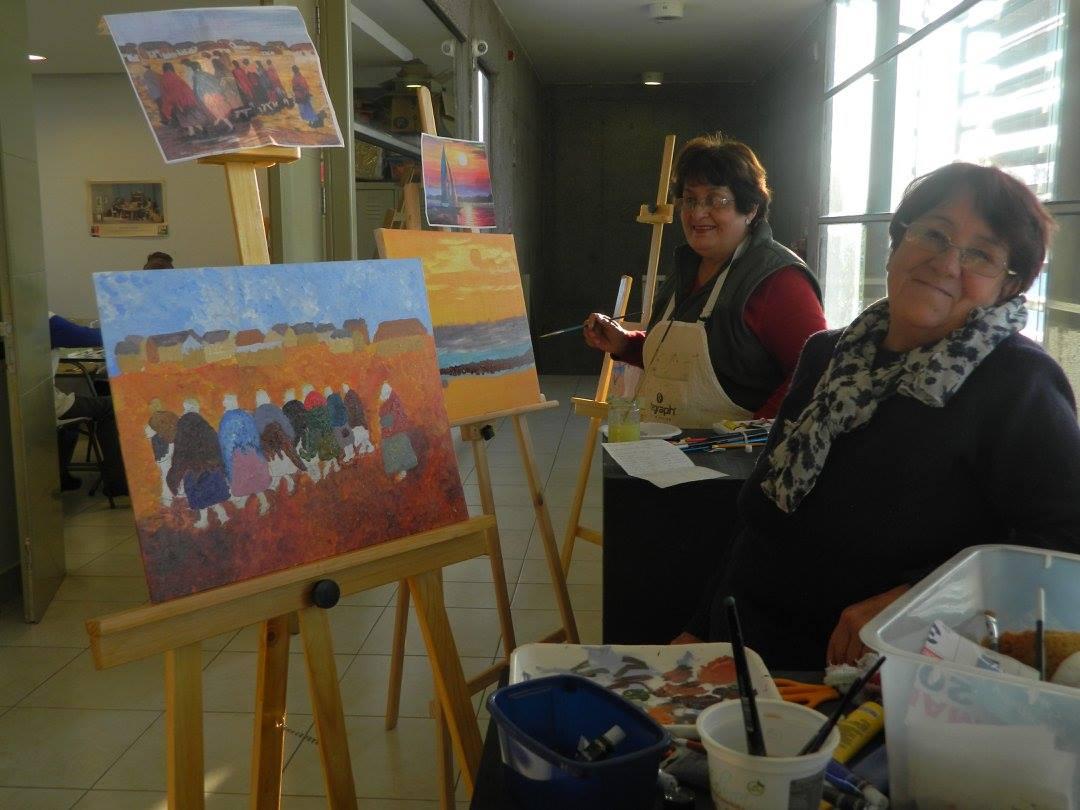 Pintando en el museo.